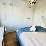 Urban Retreat By Sujukoto - 650m To Market Square