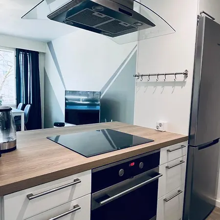 Apartment Urban Retreat By Sujukoto - 650m To Market Square