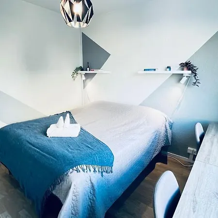 Urban Retreat By Sujukoto - 650m To Market Square