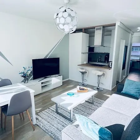 Apartment Urban Retreat By Sujukoto - 650m To Market Square Turku