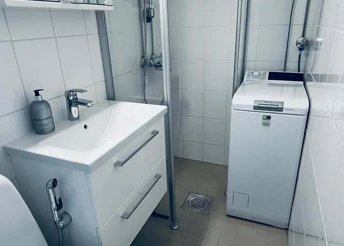 Urban Retreat By Sujukoto - 650m To Market Square Apartamento *